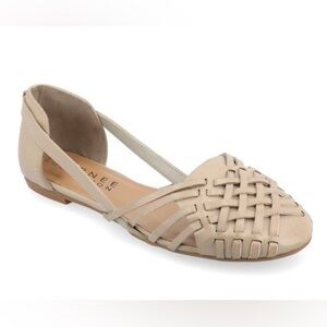 Journee Collection Womens Ekko Flat shoes Tan size 7.5M